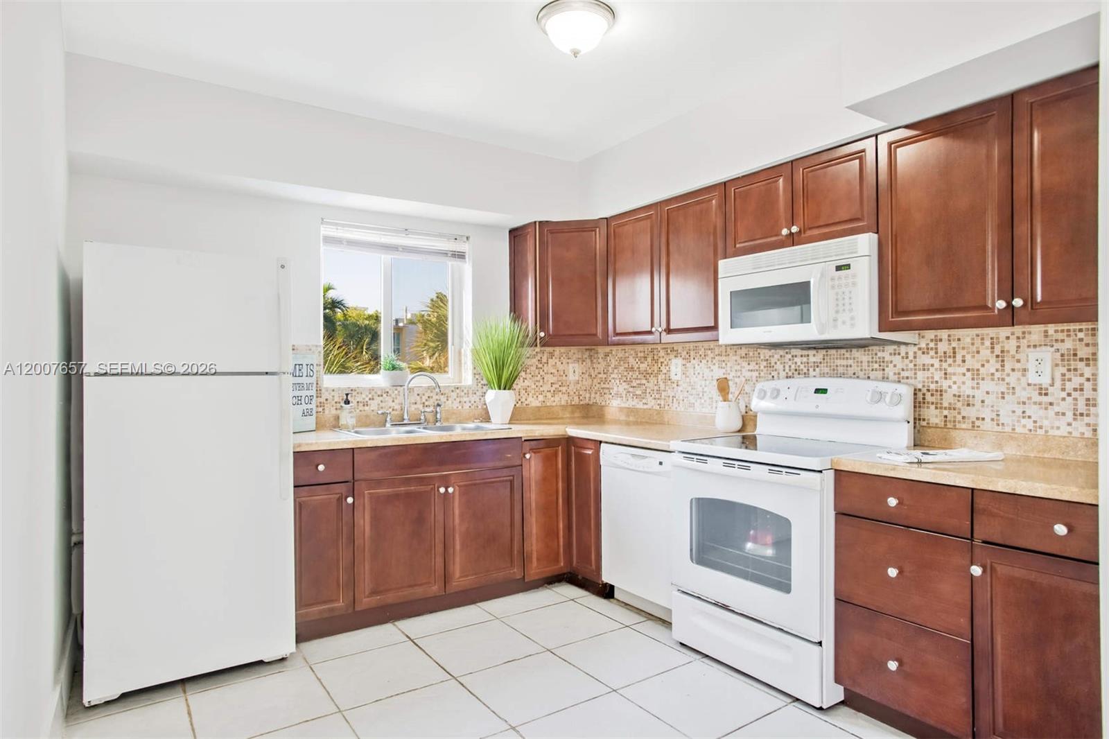 AMBASSADOR PLACE CONDO - Residential