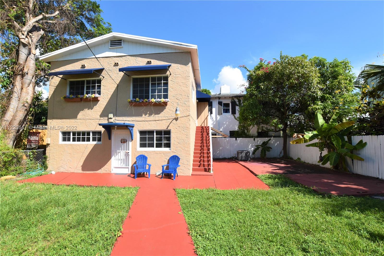 GRAPELAND PARK - Residential Lease