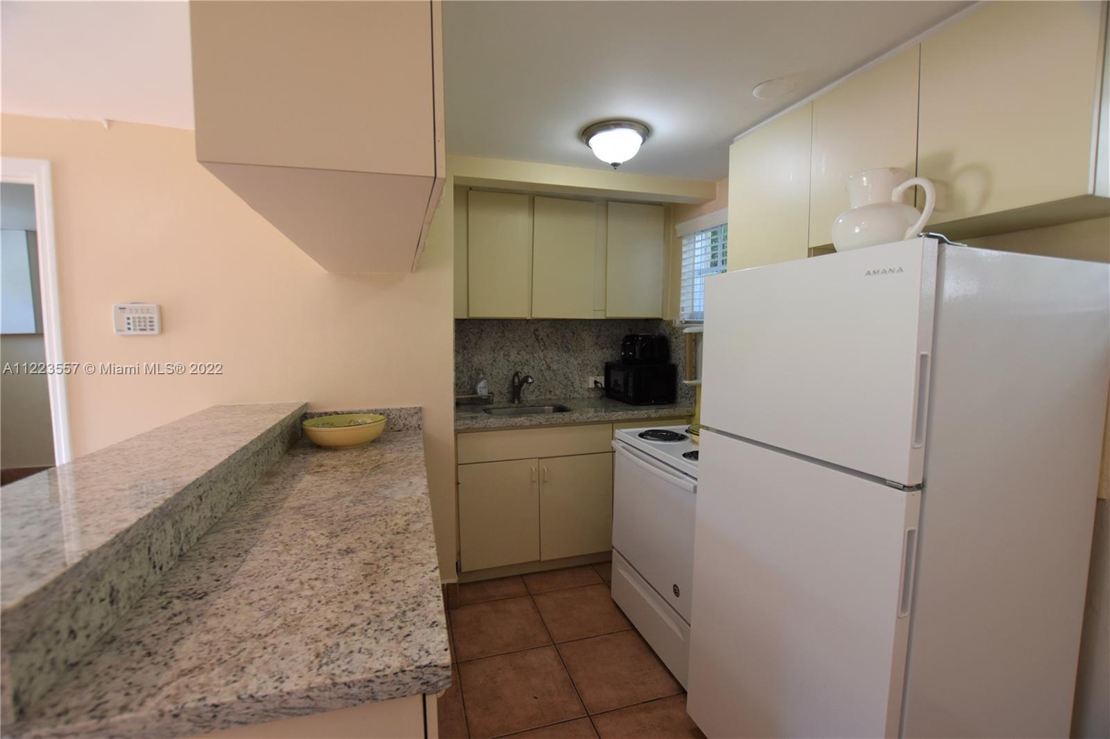 GRAPELAND PARK - Residential Lease