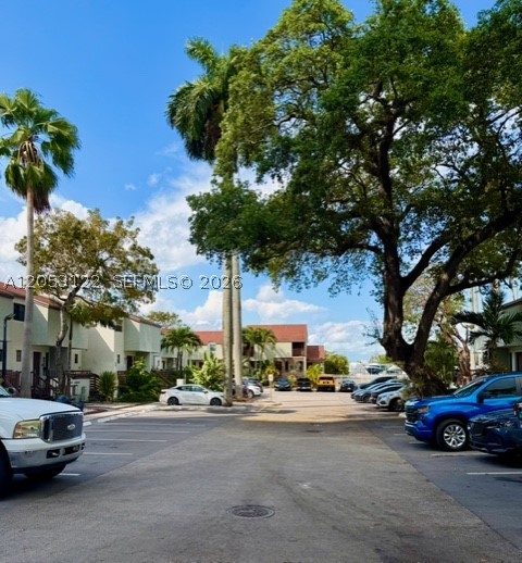 RIVER CLUB TOWNHOUSE COND - Residential