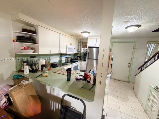 RIVER CLUB TOWNHOUSE COND - Residential