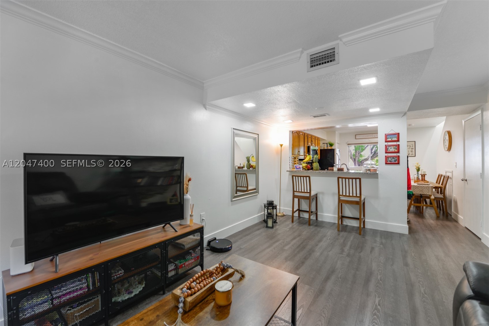 WATERVIEW CONDO - Residential