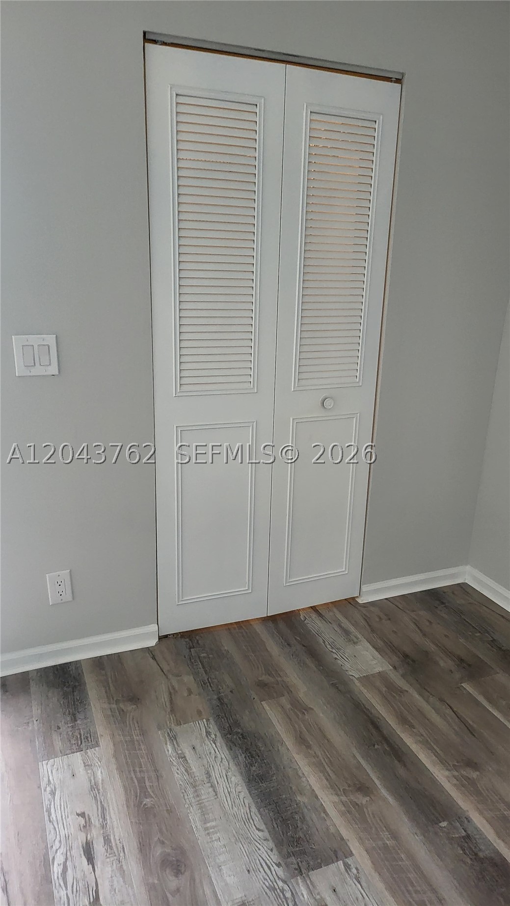 PALM LAKES CONDO - Residential