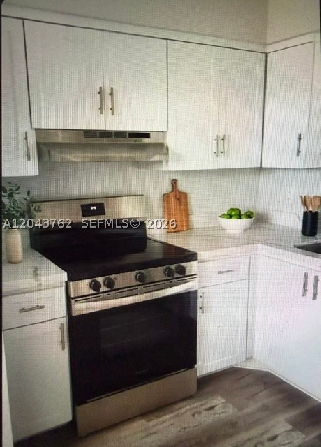 PALM LAKES CONDO - Residential