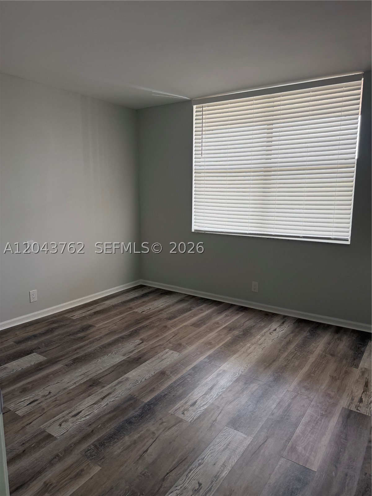PALM LAKES CONDO - Residential