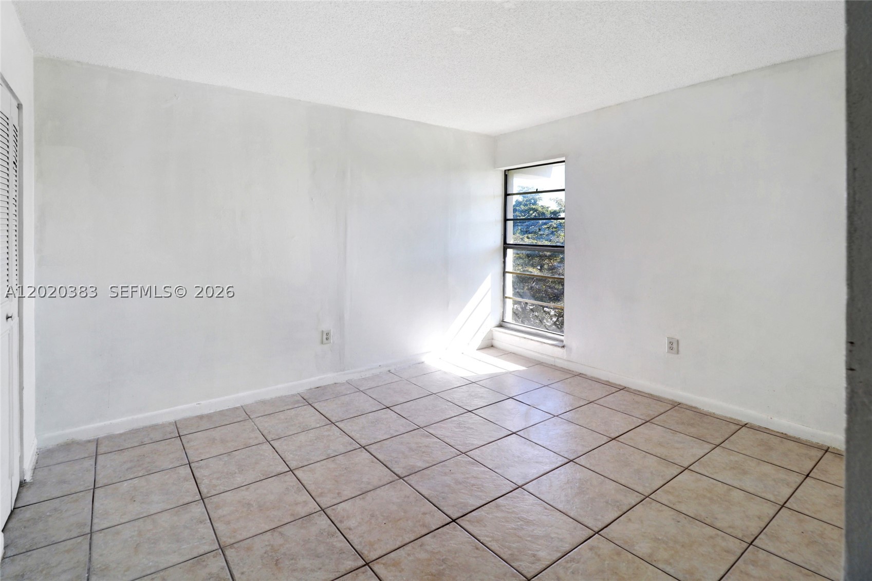 CAPRI GARDENS CONDO - Residential