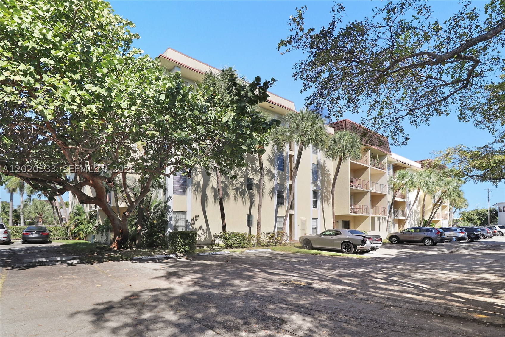 CAPRI GARDENS CONDO - Residential