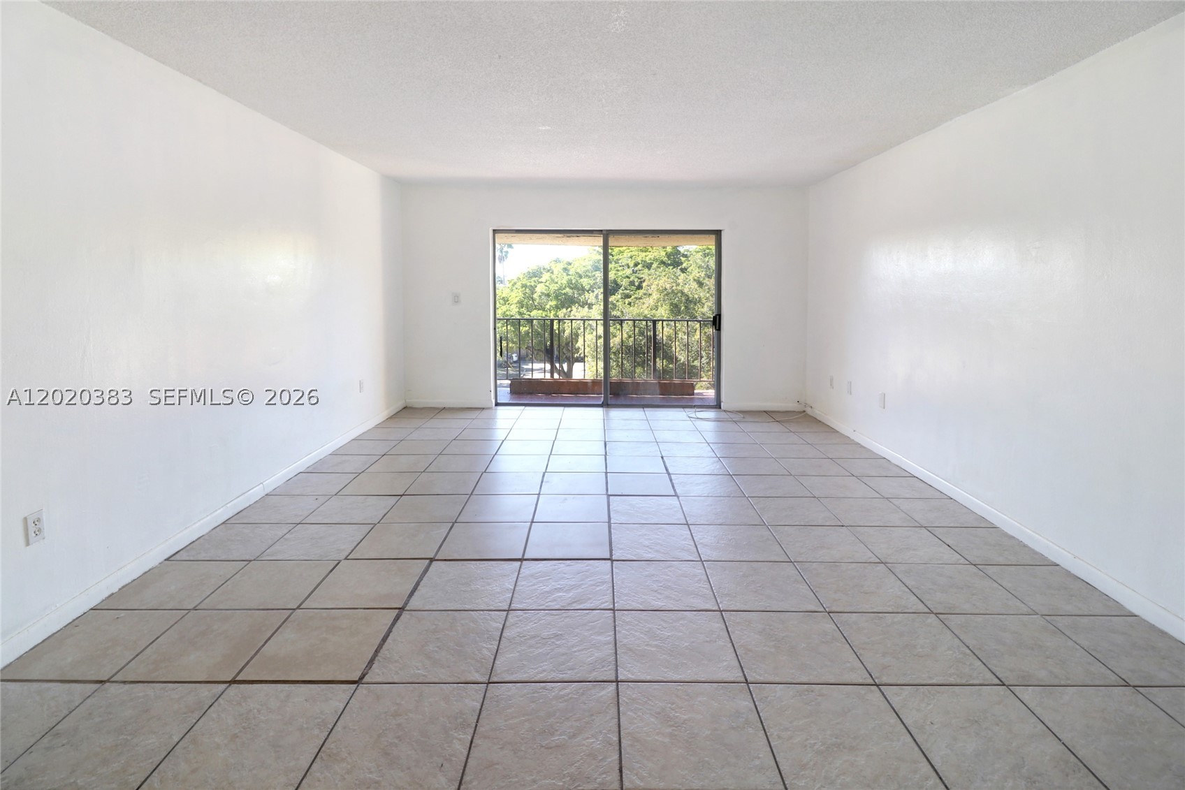 CAPRI GARDENS CONDO - Residential