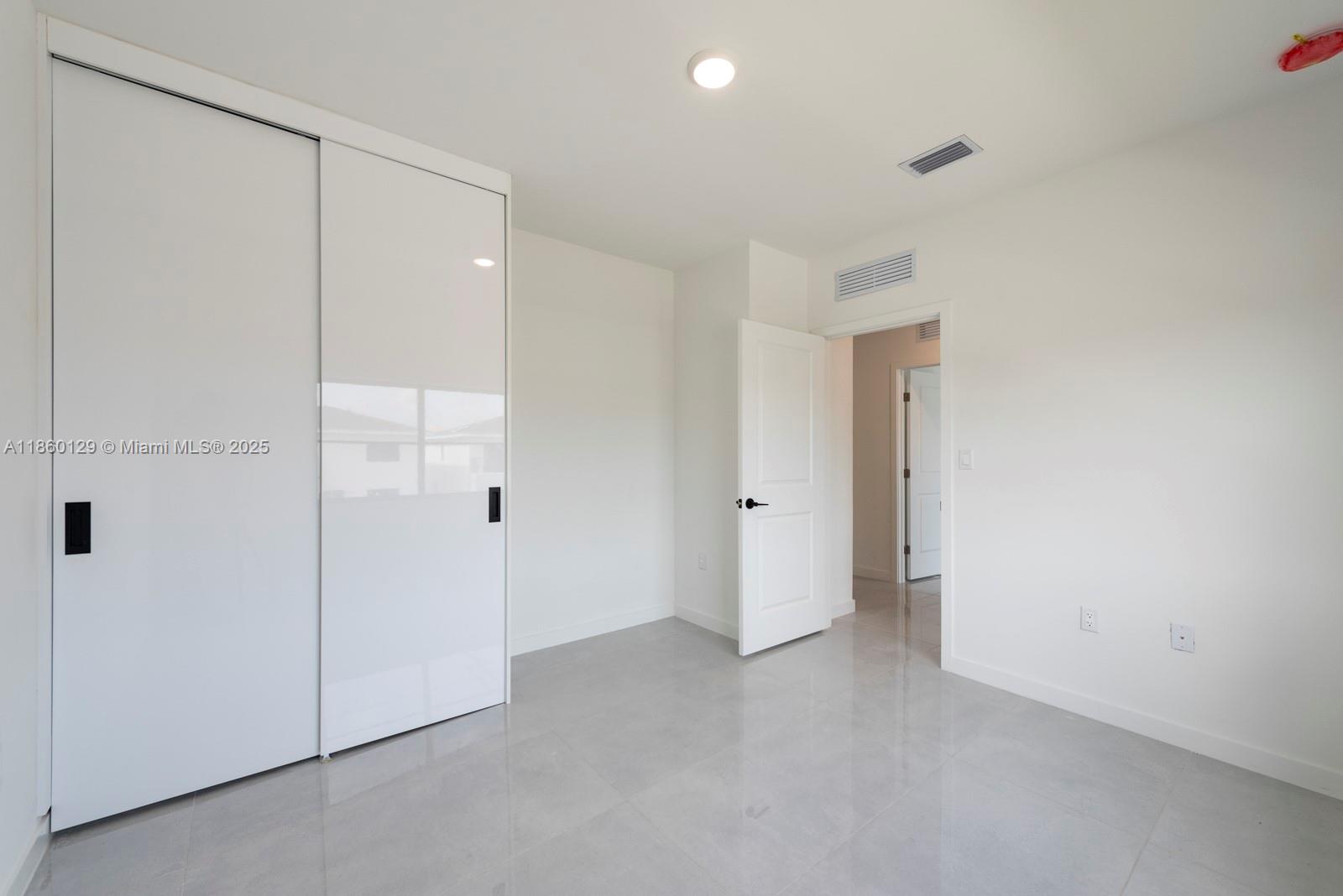 On Alba ONX Homes - Residential