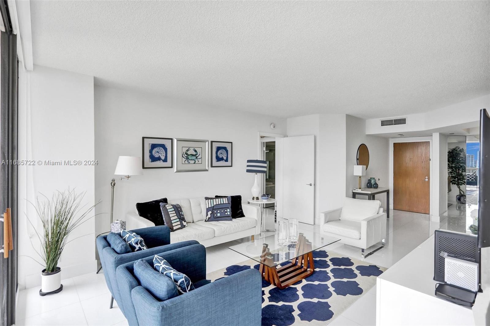 HARBOR TWS AT THE WATERWA - Residential Lease