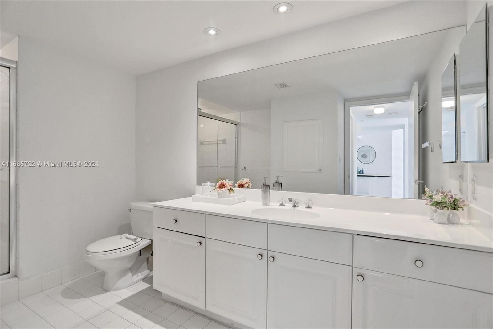 HARBOR TWS AT THE WATERWA - Residential Lease