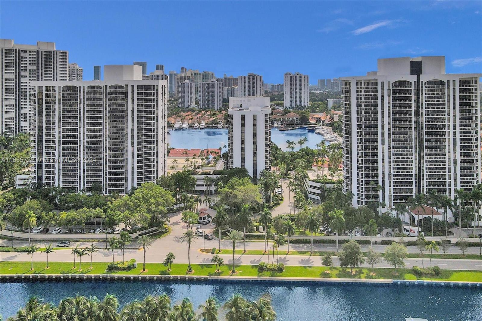 HARBOR TWS AT THE WATERWA - Residential Lease