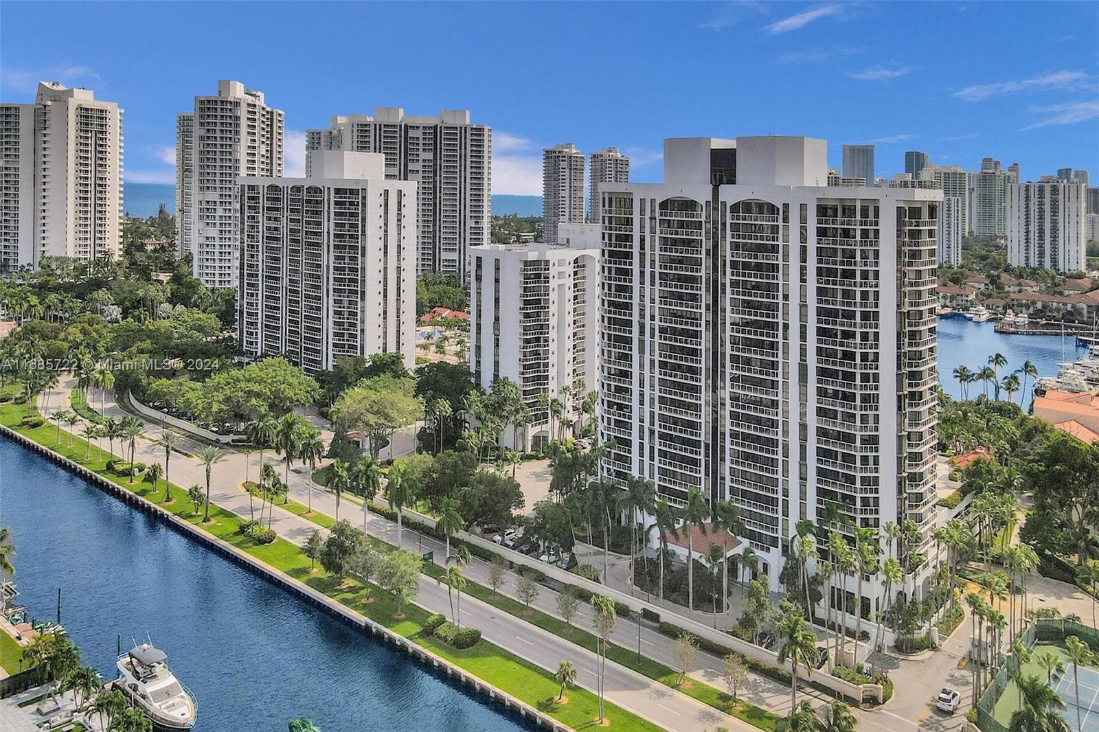 HARBOR TWS AT THE WATERWA - Residential Lease