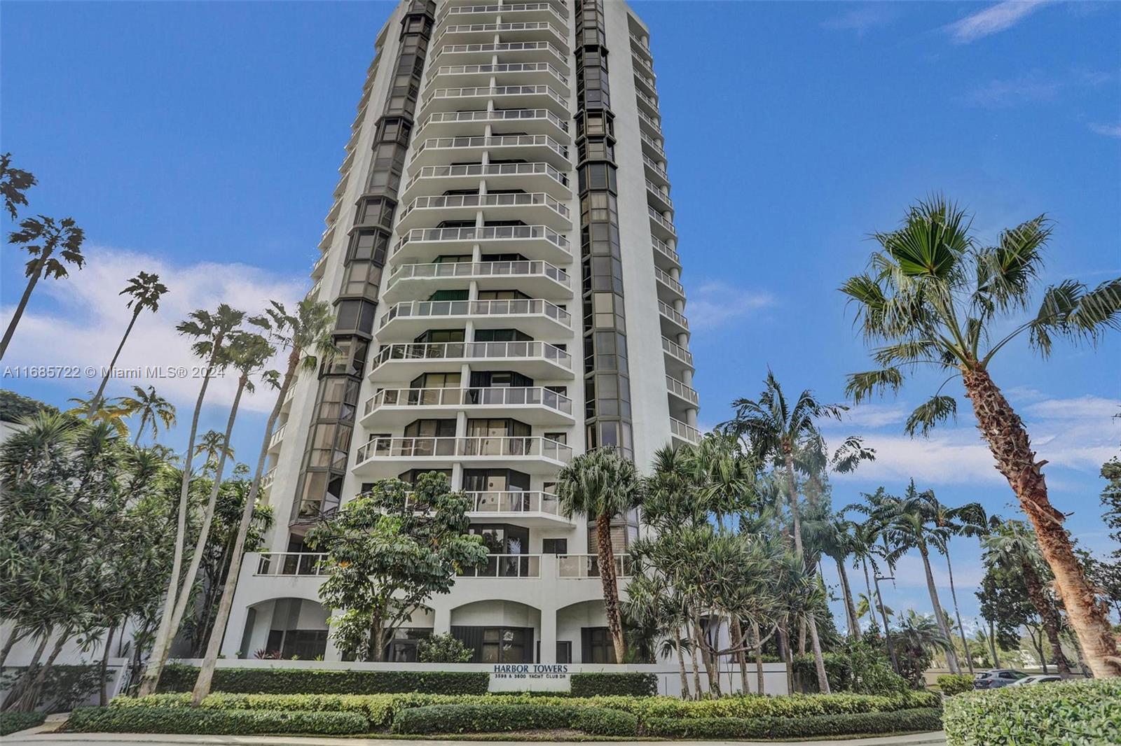 HARBOR TWS AT THE WATERWA - Residential Lease