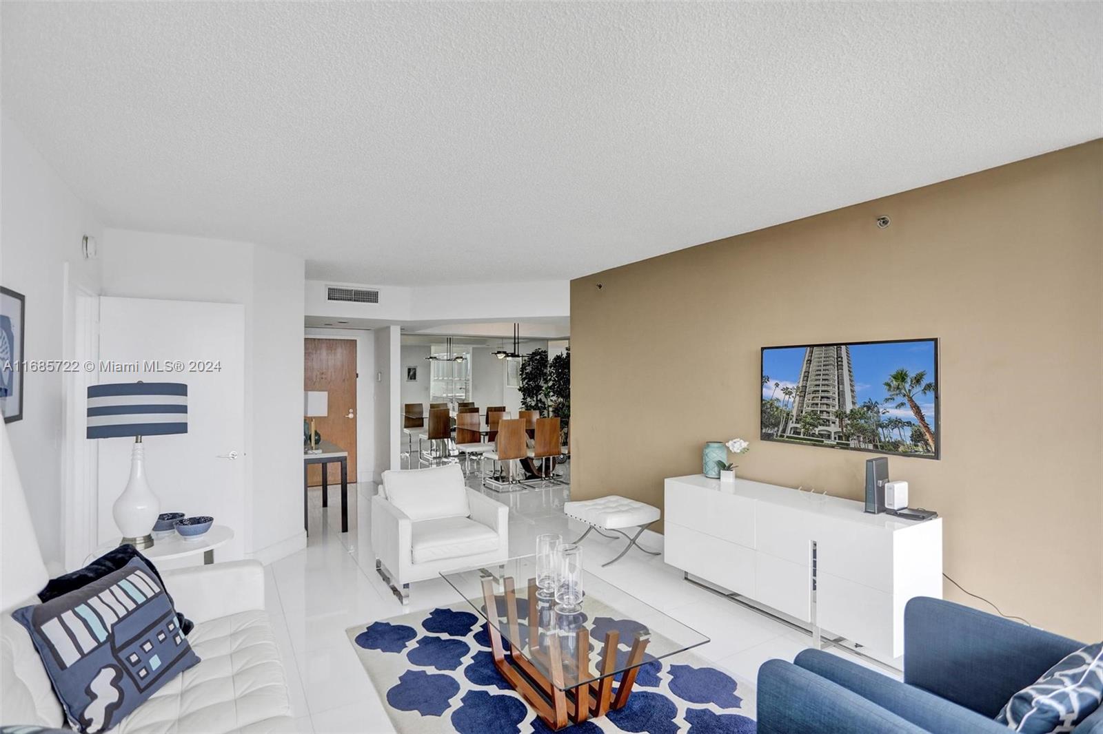 HARBOR TWS AT THE WATERWA - Residential Lease