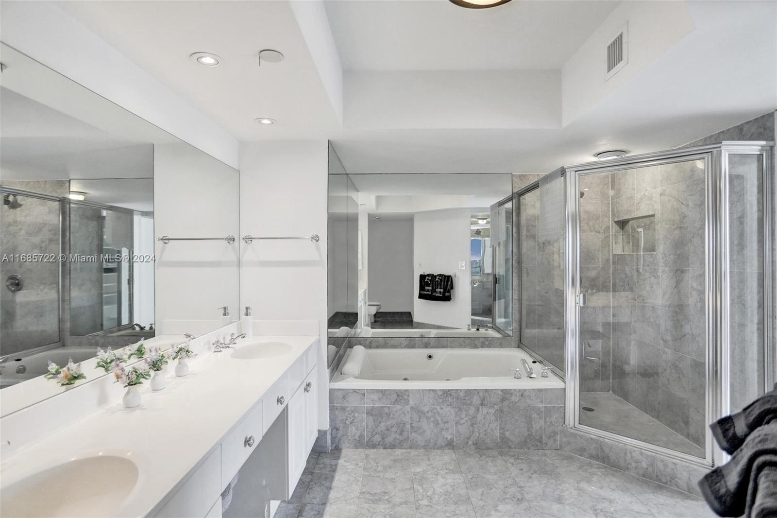 HARBOR TWS AT THE WATERWA - Residential Lease