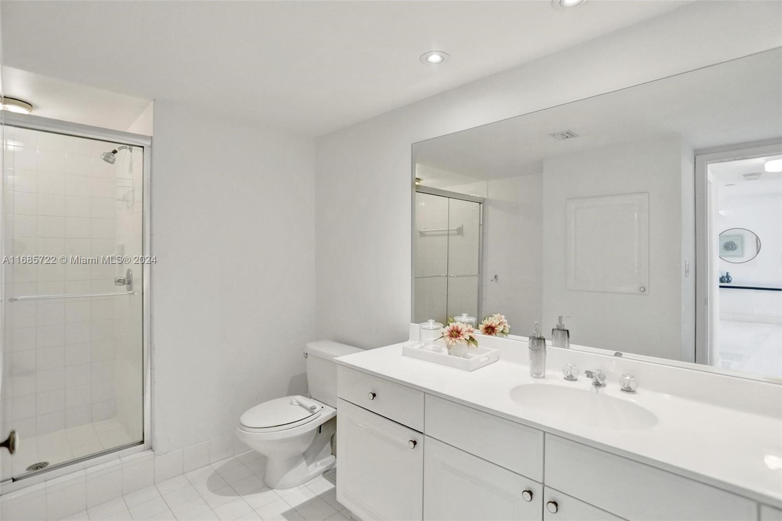 HARBOR TWS AT THE WATERWA - Residential Lease