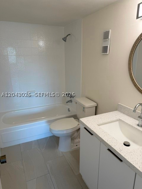 SUMMIT CHASE CONDO - Residential