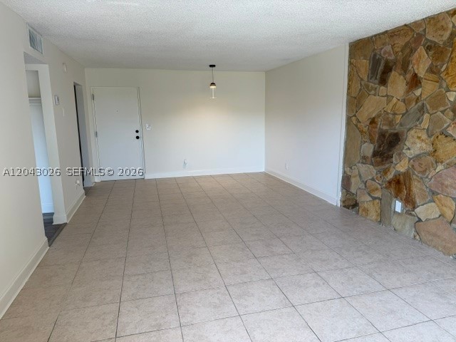 SUMMIT CHASE CONDO - Residential