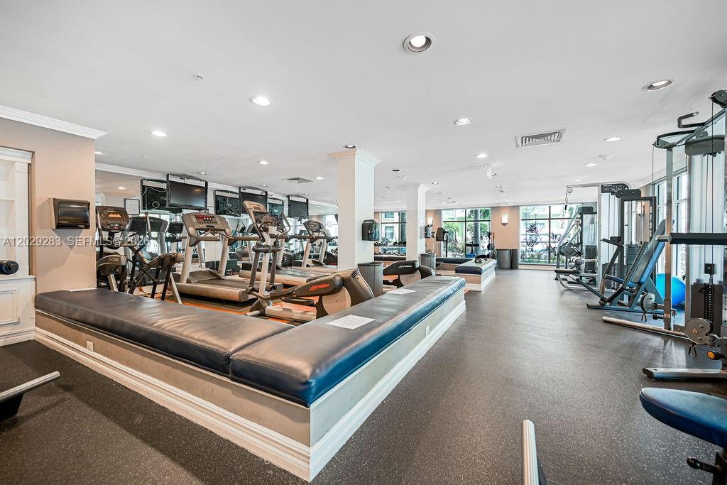 REGENT PARK CONDO - Residential Lease
