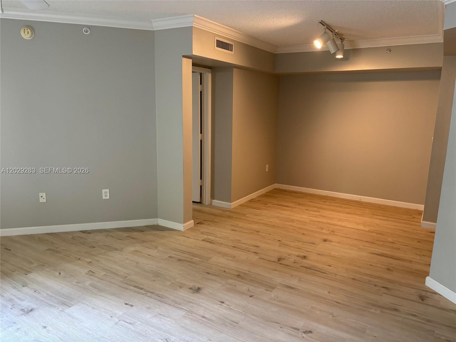 REGENT PARK CONDO - Residential Lease
