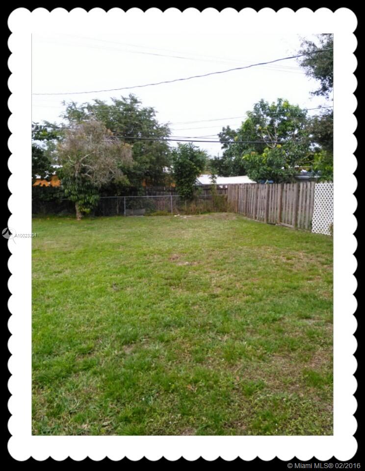 Everglades Park 31-22 B - Residential Lease