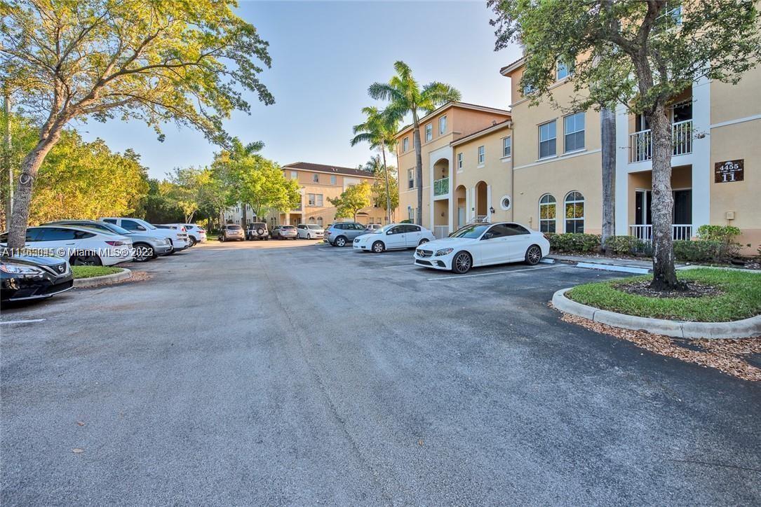 COURTYARDS ONE CONDO - Residential