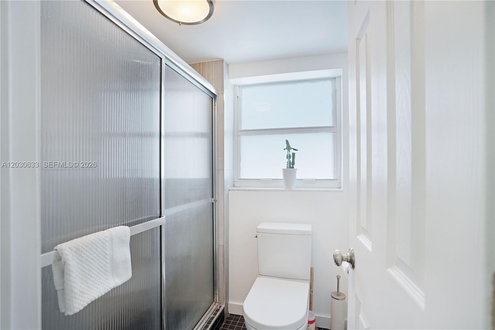 JAMES CENTRAL TOWERS COND - Residential Lease