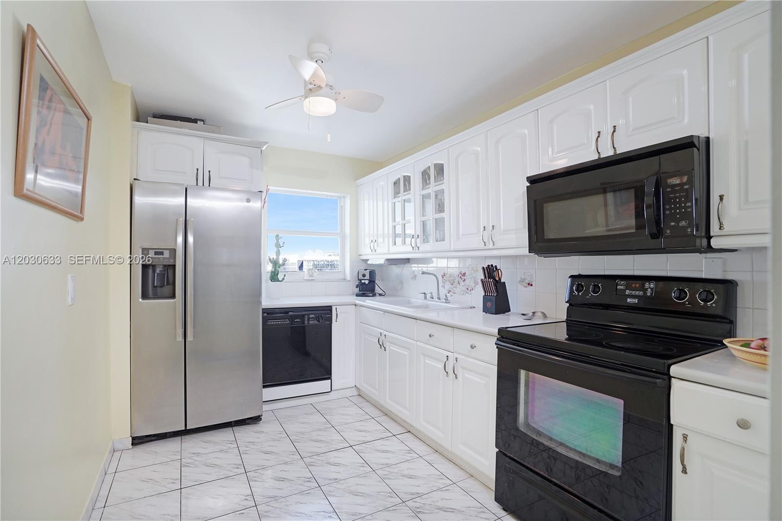 JAMES CENTRAL TOWERS COND - Residential Lease