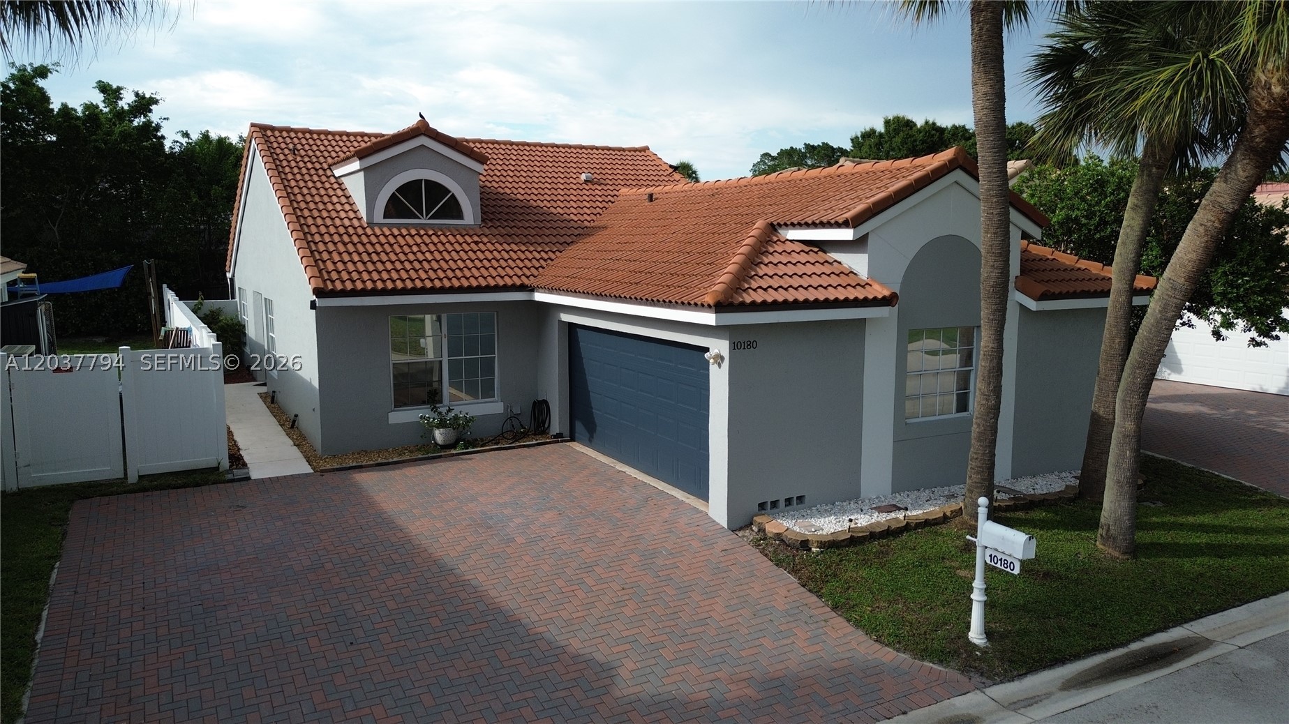 Beautiful Single-Family Home in the Desirable Paraiso Community
Welcome to this well-maintained 3-bedroom, 2-bathroom single-family home located in the highly sought-after gated community of Paraiso. Featuring a spacious and functional floor plan, this home offers comfortable living and excellent indoor-outdoor entertaining opportunities.
The upgraded kitchen showcases granite countertops, stainless steel appliances, and an open-concept design that flows seamlessly into the dining and living areas. High-volume ceilings enhance the sense of space and natural light throughout the home.
Step outside to a screened-in patio overlooking a beautifully designed paver backyard, perfect for relaxing afternoons, outdoor dining, and entertaining guests.
Residents enjoy access to community amenities including a swimming pool and tot lot. Conveniently located near Boca Raton's premier shopping, dining, and entertainment destinations. Nearby Elementary School walking distance from the House.
Cable, WiFi & Yard Maintenance Included with Rent!