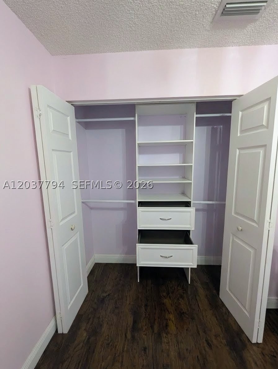 ALLEGRO - Residential Lease