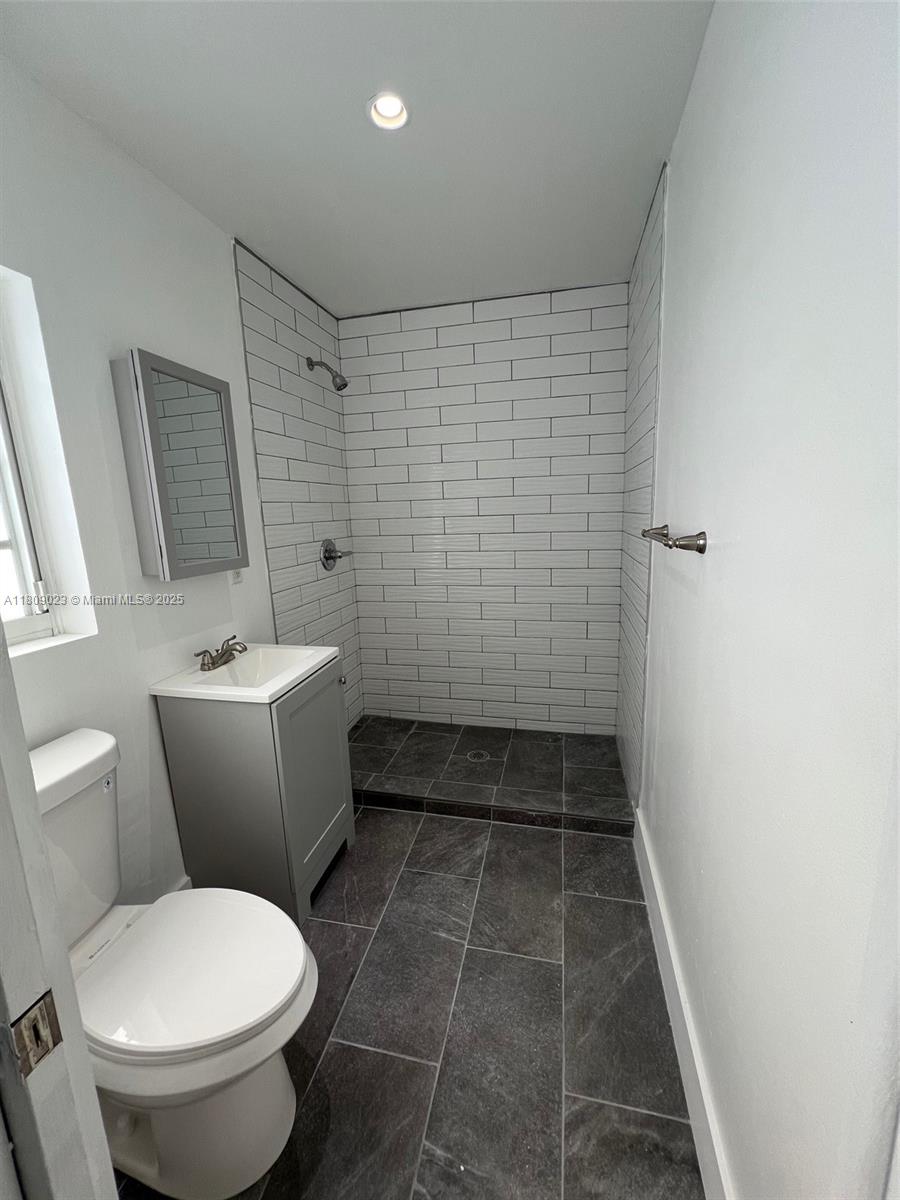 OCEAN BEACH ADDN NO 3 - Residential Lease