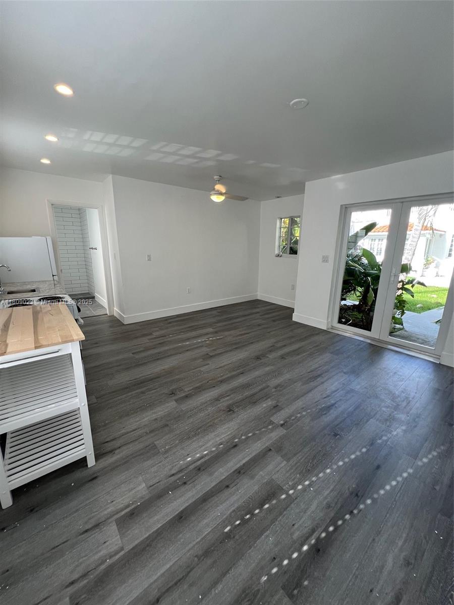 OCEAN BEACH ADDN NO 3 - Residential Lease