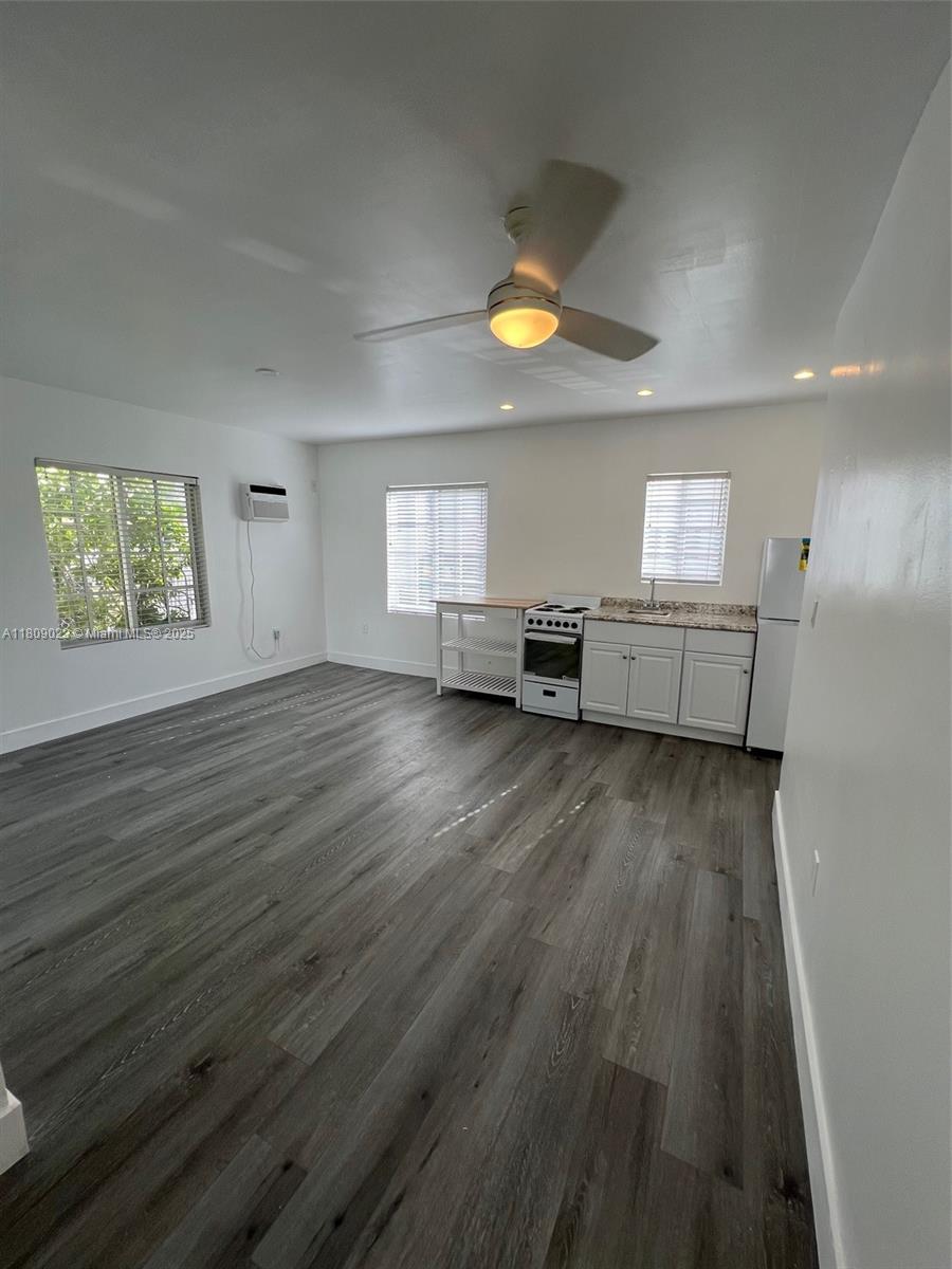OCEAN BEACH ADDN NO 3 - Residential Lease