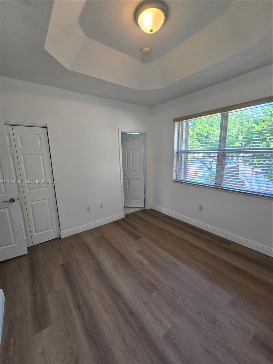 VILLAS AT CARMEL CONDO NO - Residential