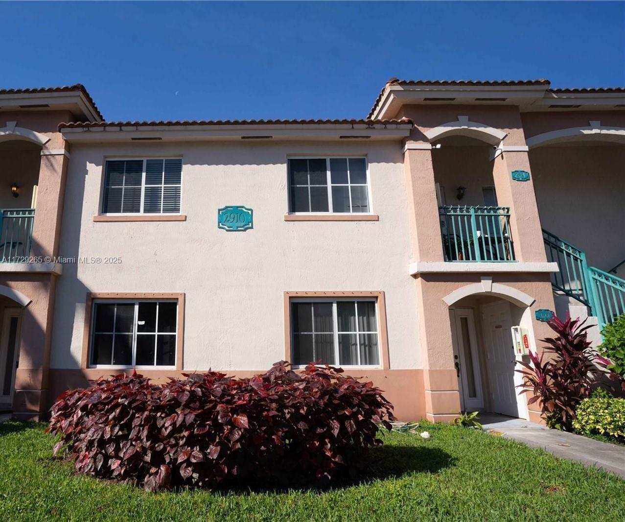 VENETIA GARDENS SOUTH CON - Residential