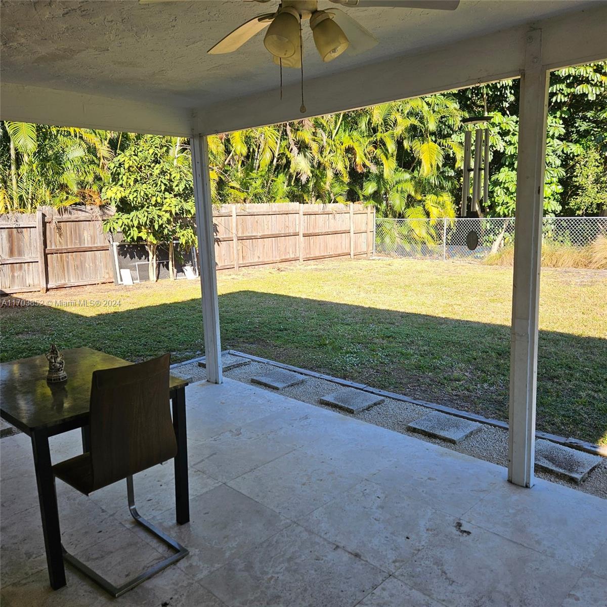 BOCA TRAILS 1 - Residential Lease