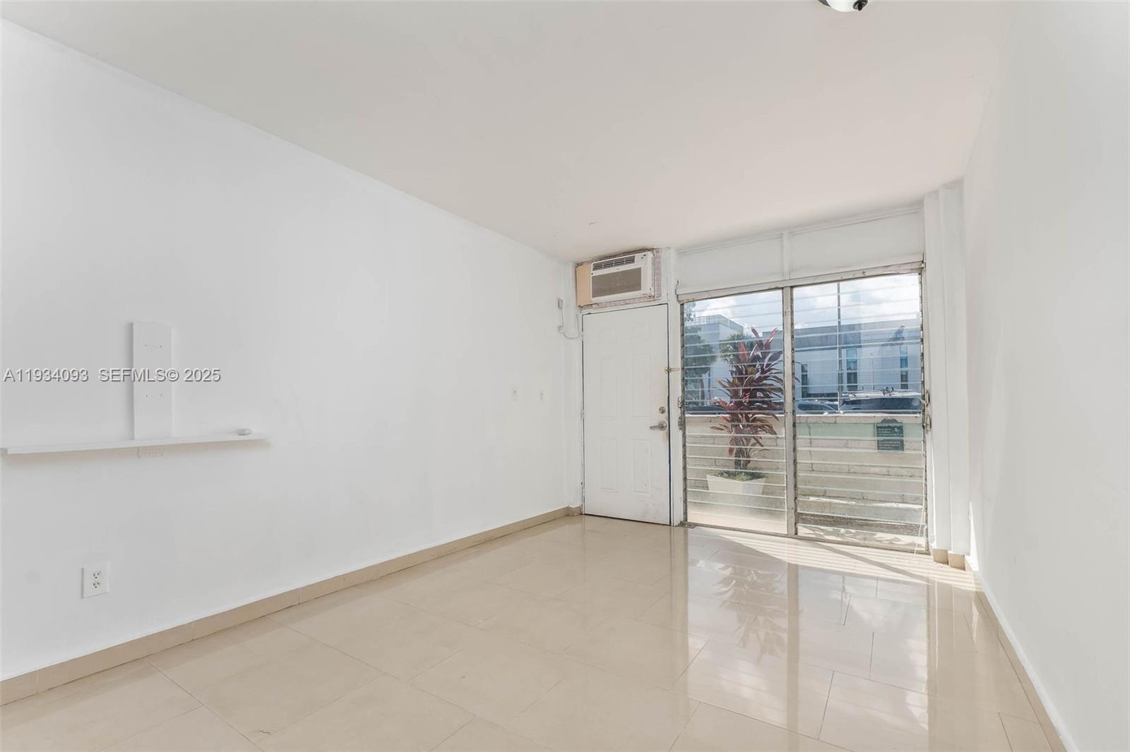 GOLF COURSE SUB AMD PL - Residential Lease