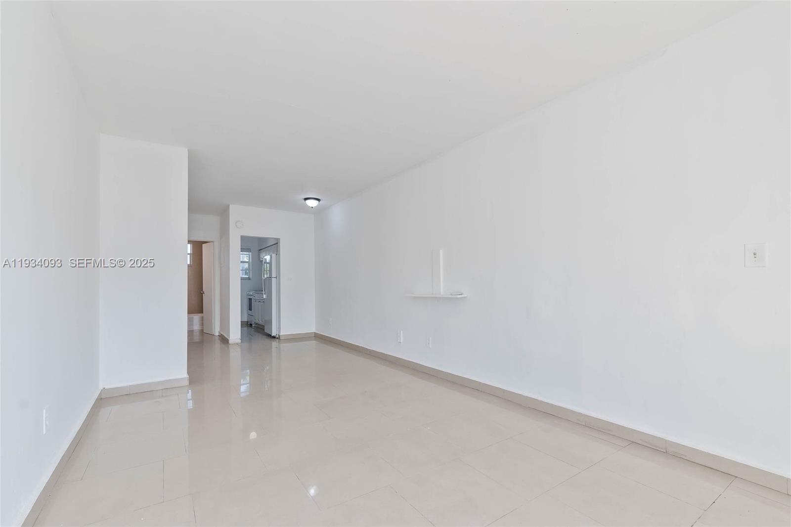 GOLF COURSE SUB AMD PL - Residential Lease