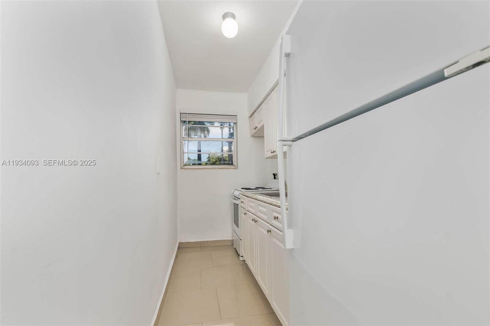 GOLF COURSE SUB AMD PL - Residential Lease