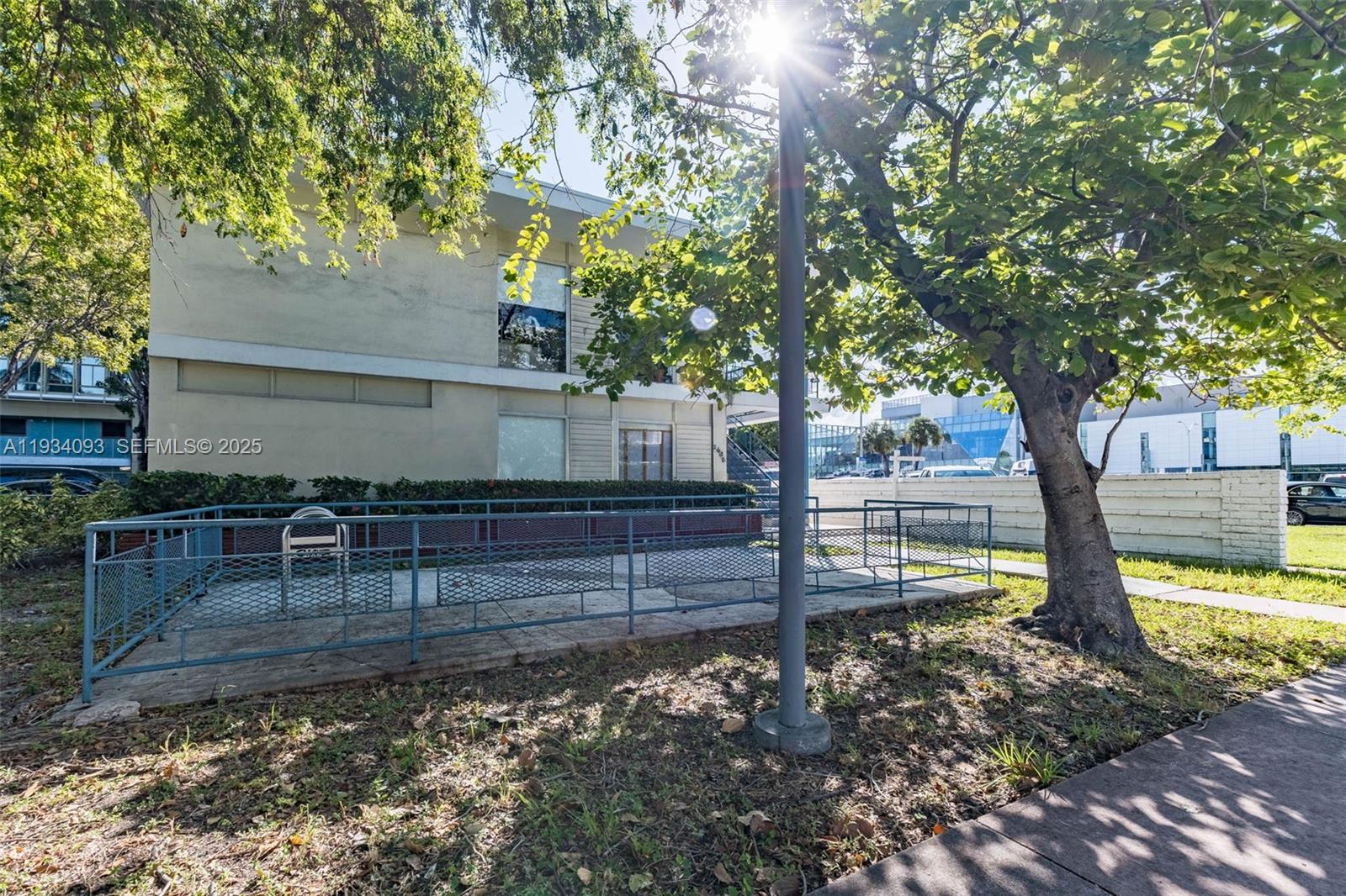 GOLF COURSE SUB AMD PL - Residential Lease