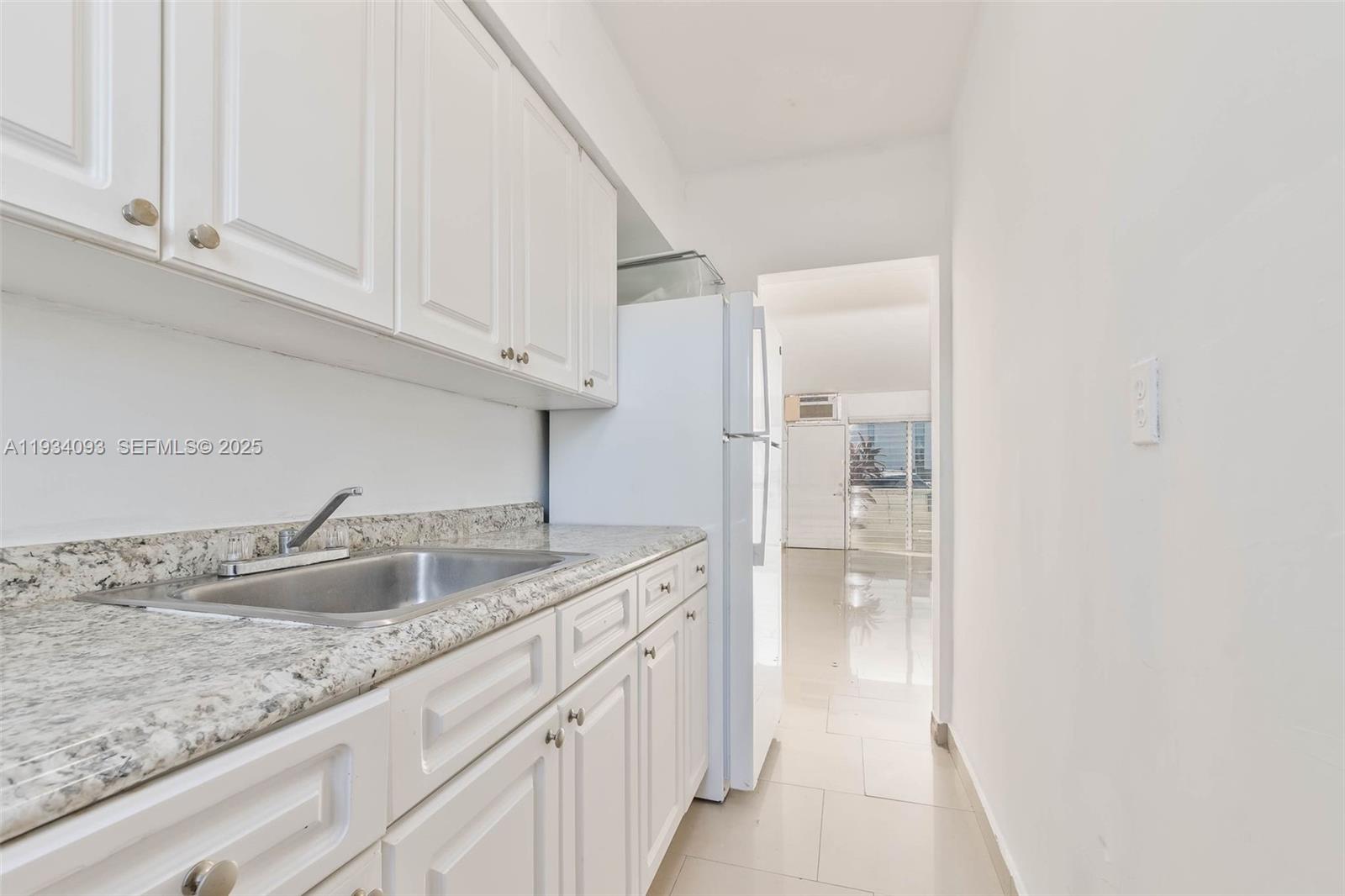 GOLF COURSE SUB AMD PL - Residential Lease