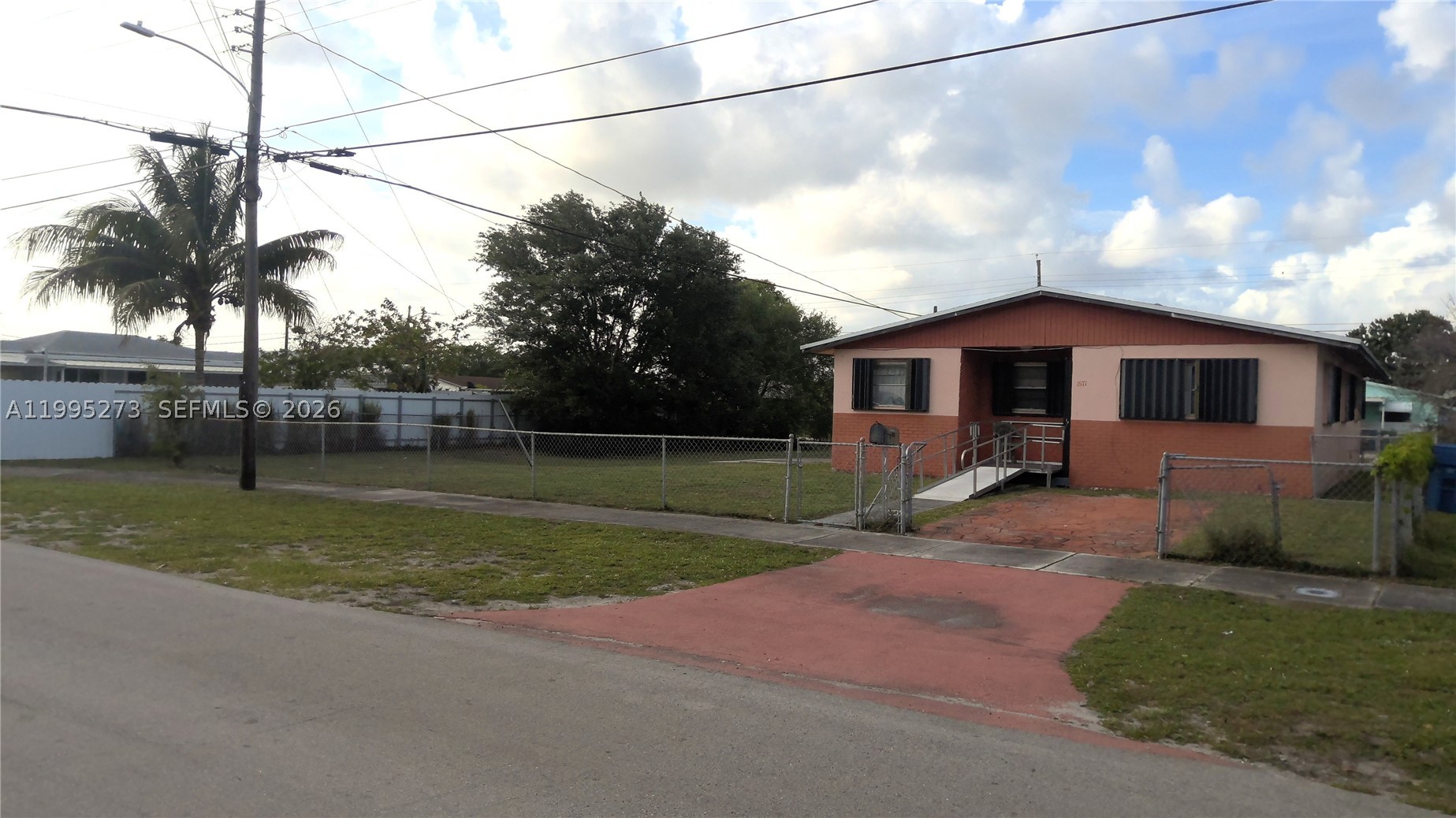RAINBOW GARDENS - Residential