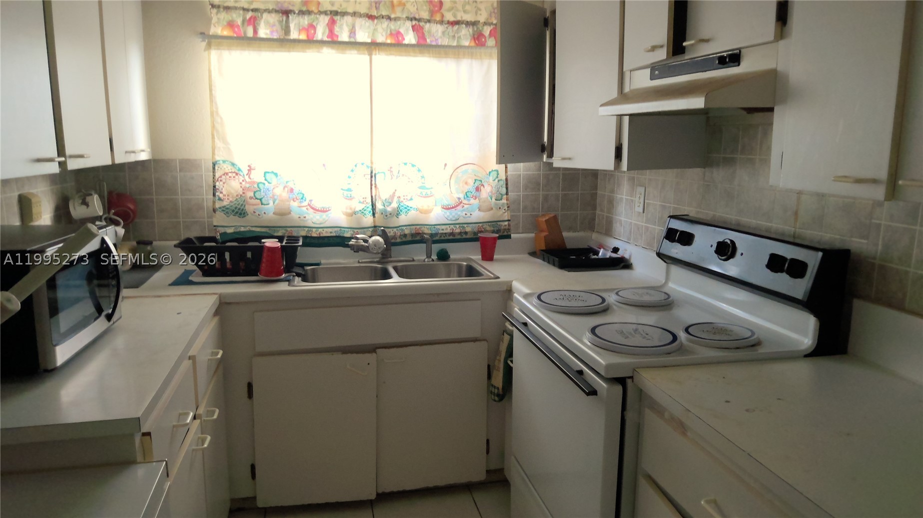 RAINBOW GARDENS - Residential