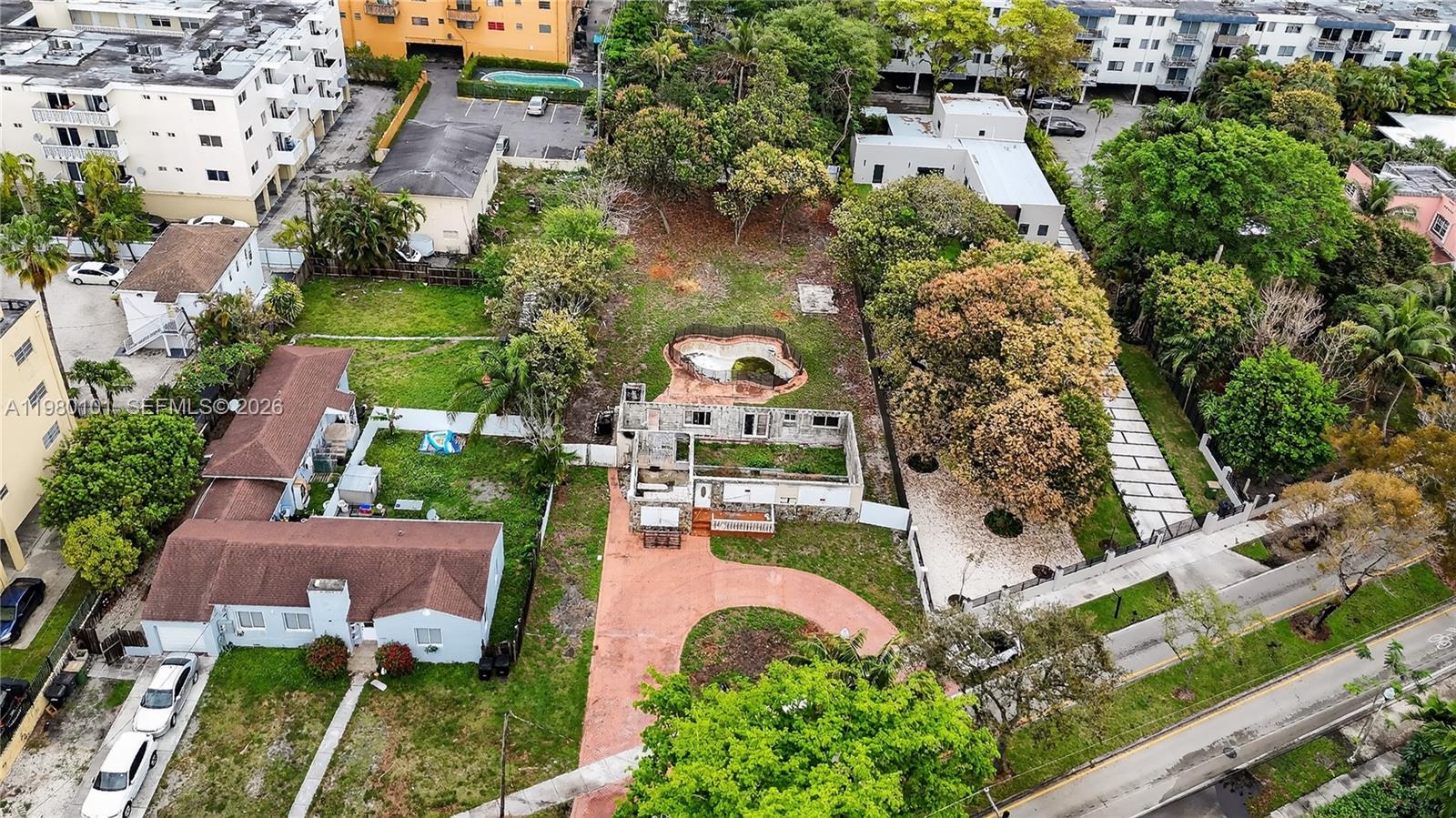 GRIFFING BISCAYNE PK ESTA - Residential