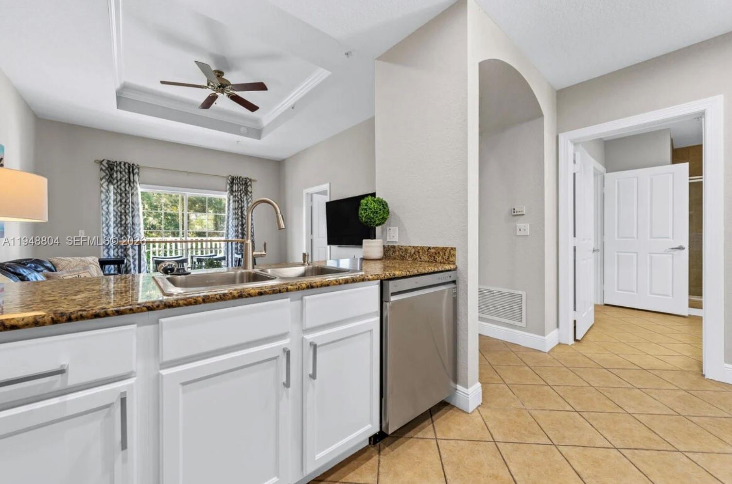 Seven Eagles Condo - Residential