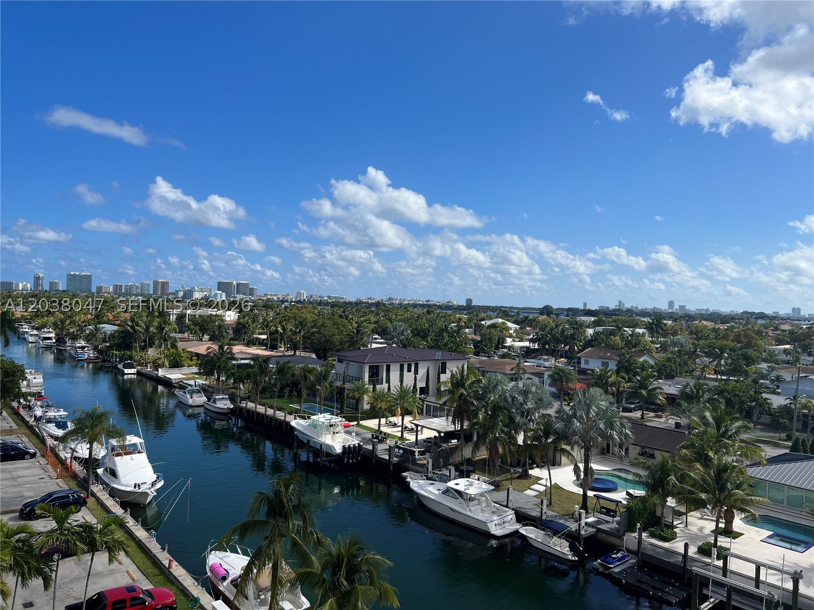 VECINO DEL MAR CONDO - Residential Lease