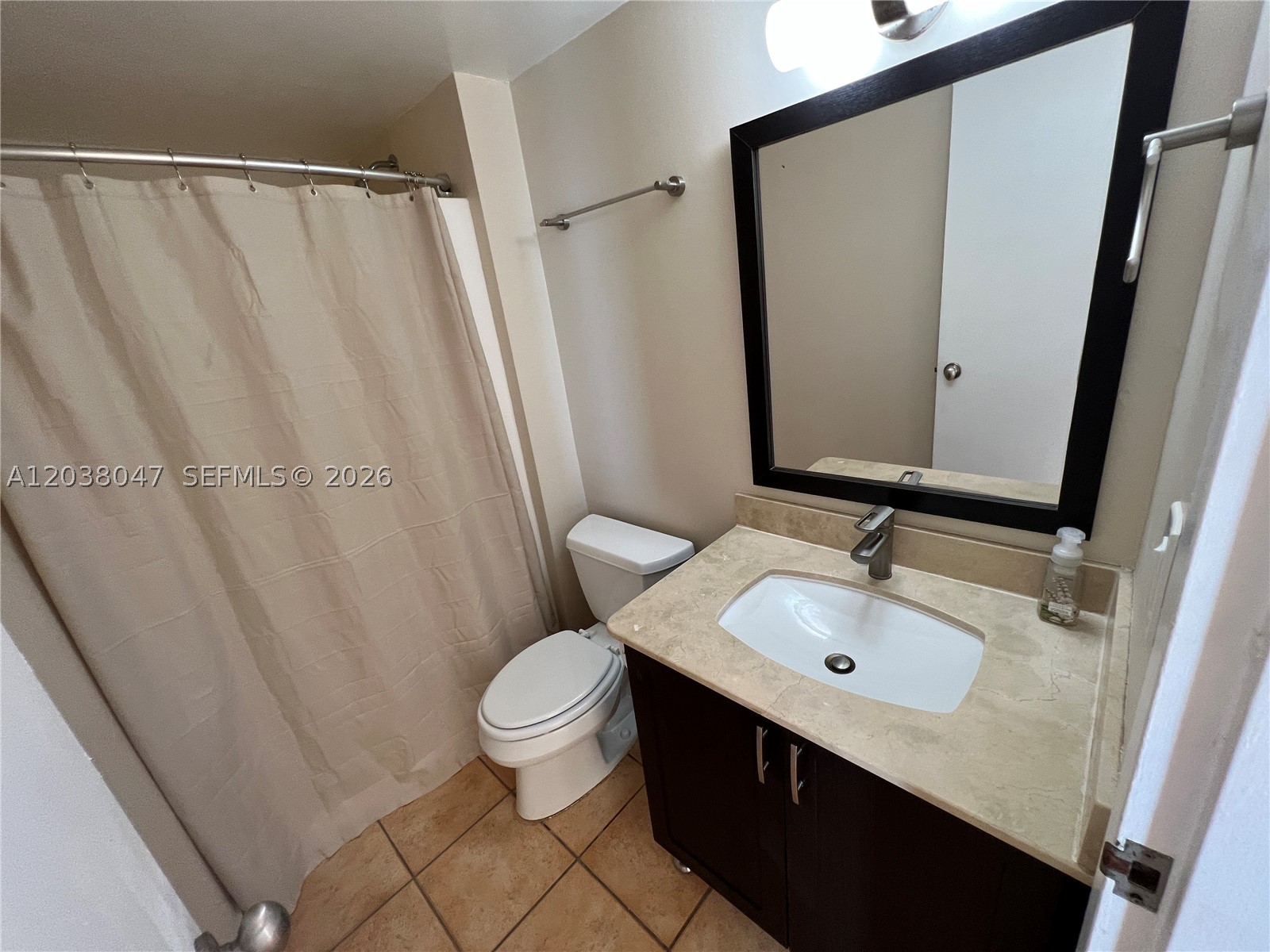 VECINO DEL MAR CONDO - Residential Lease