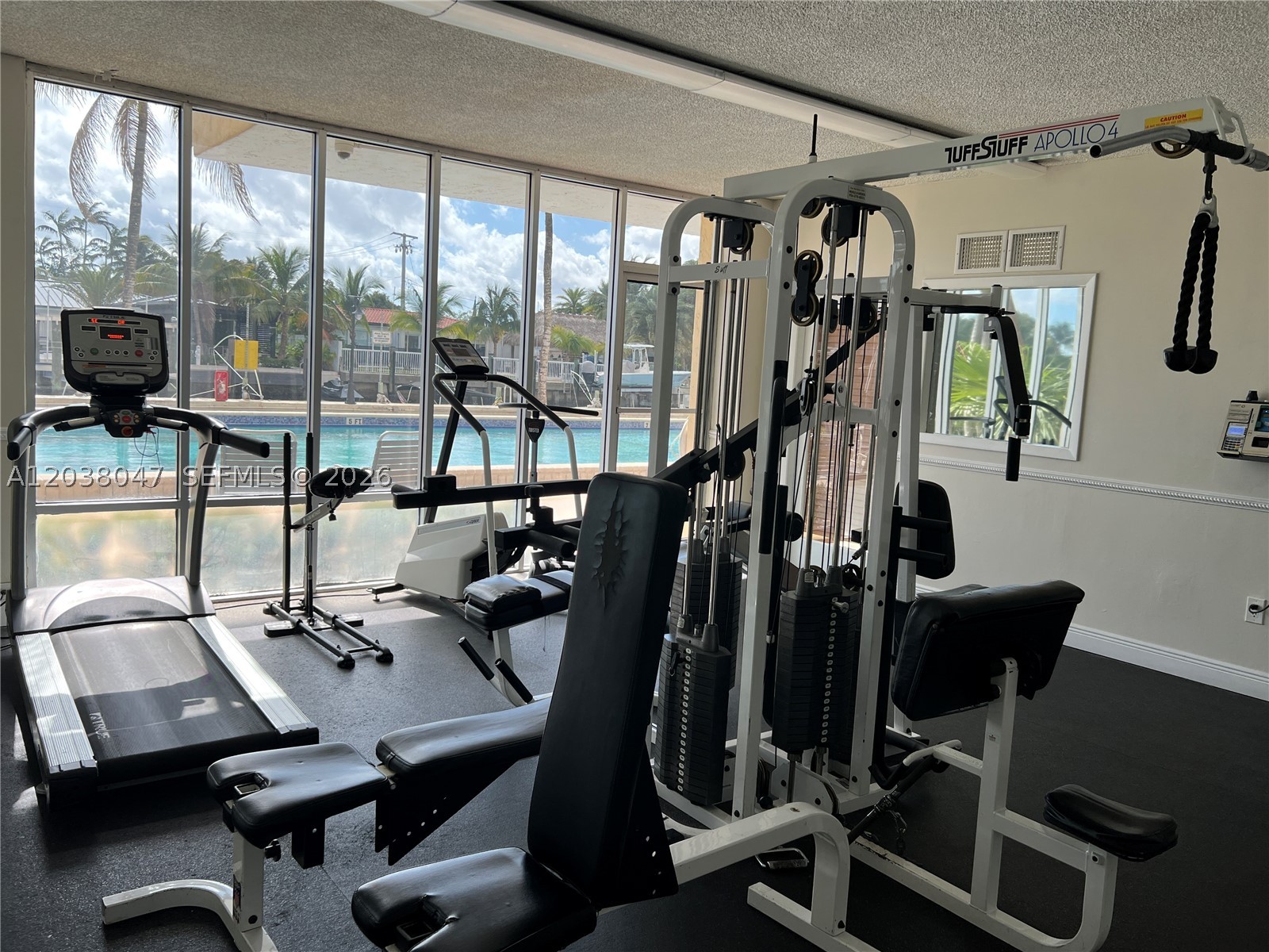 VECINO DEL MAR CONDO - Residential Lease