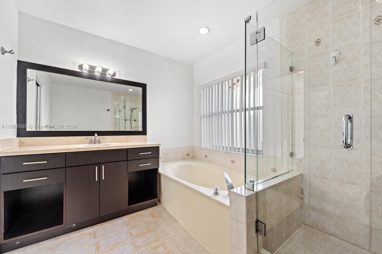 SHOMA HOMES AT TAMIAMI II - Residential Lease